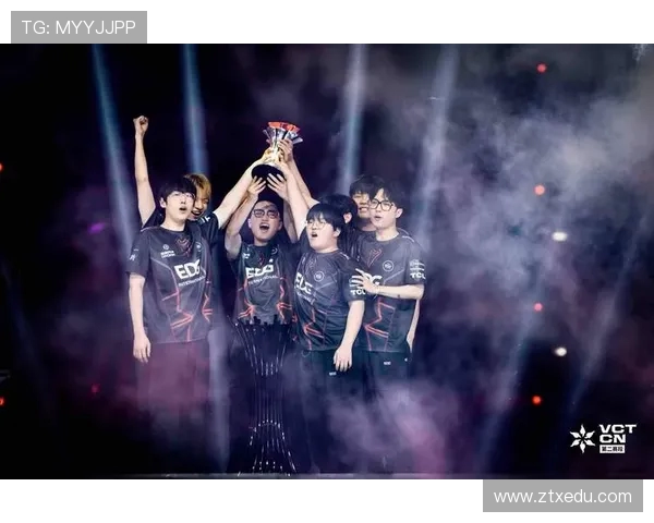 FPX与EDG激战正酣 谁能在LPL夏季赛中脱颖而出迎接更高挑战