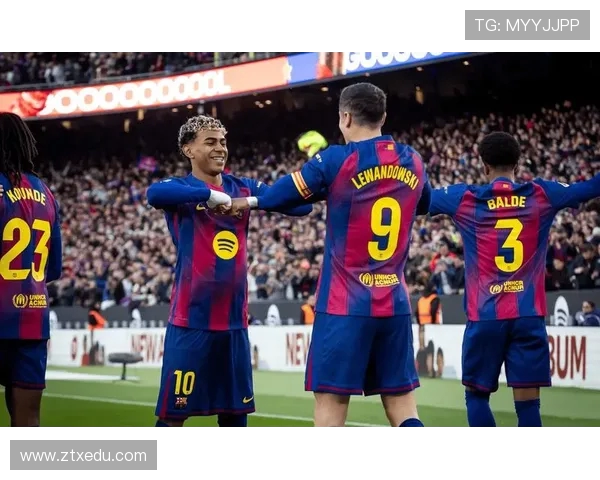 巴萨主场鏖战皇家社会巅峰对决再掀西甲激情风暴 巴萨主场鏖战皇家社会巅峰对决再掀西甲激情风暴