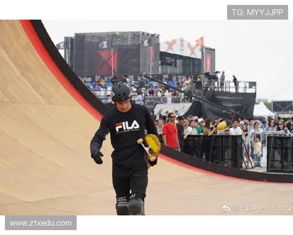 广州滑板队勇攀高峰的极限运动会历程与精彩瞬间回顾