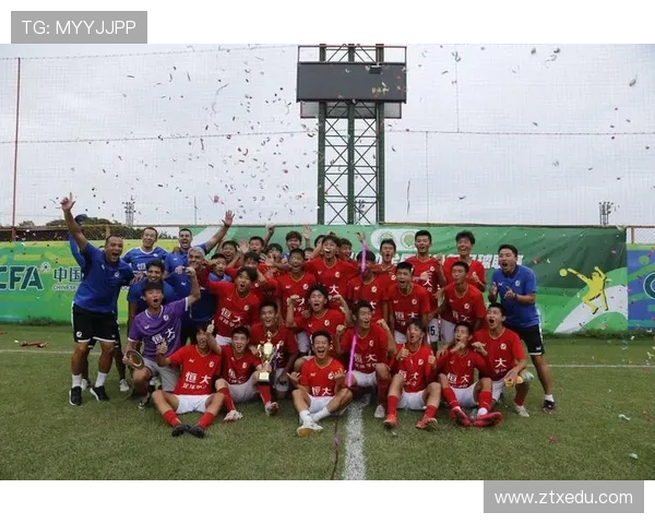 广州足球队在冠军赛中的实力展现与未来发展潜力分析